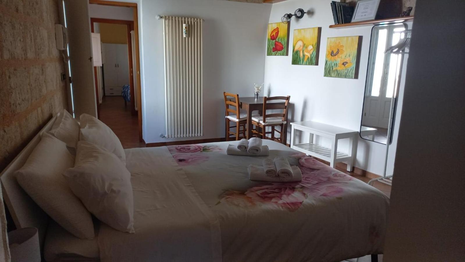 Villino Tronchetto Bianco Bed & Breakfast Mola di Bari Bagian luar foto